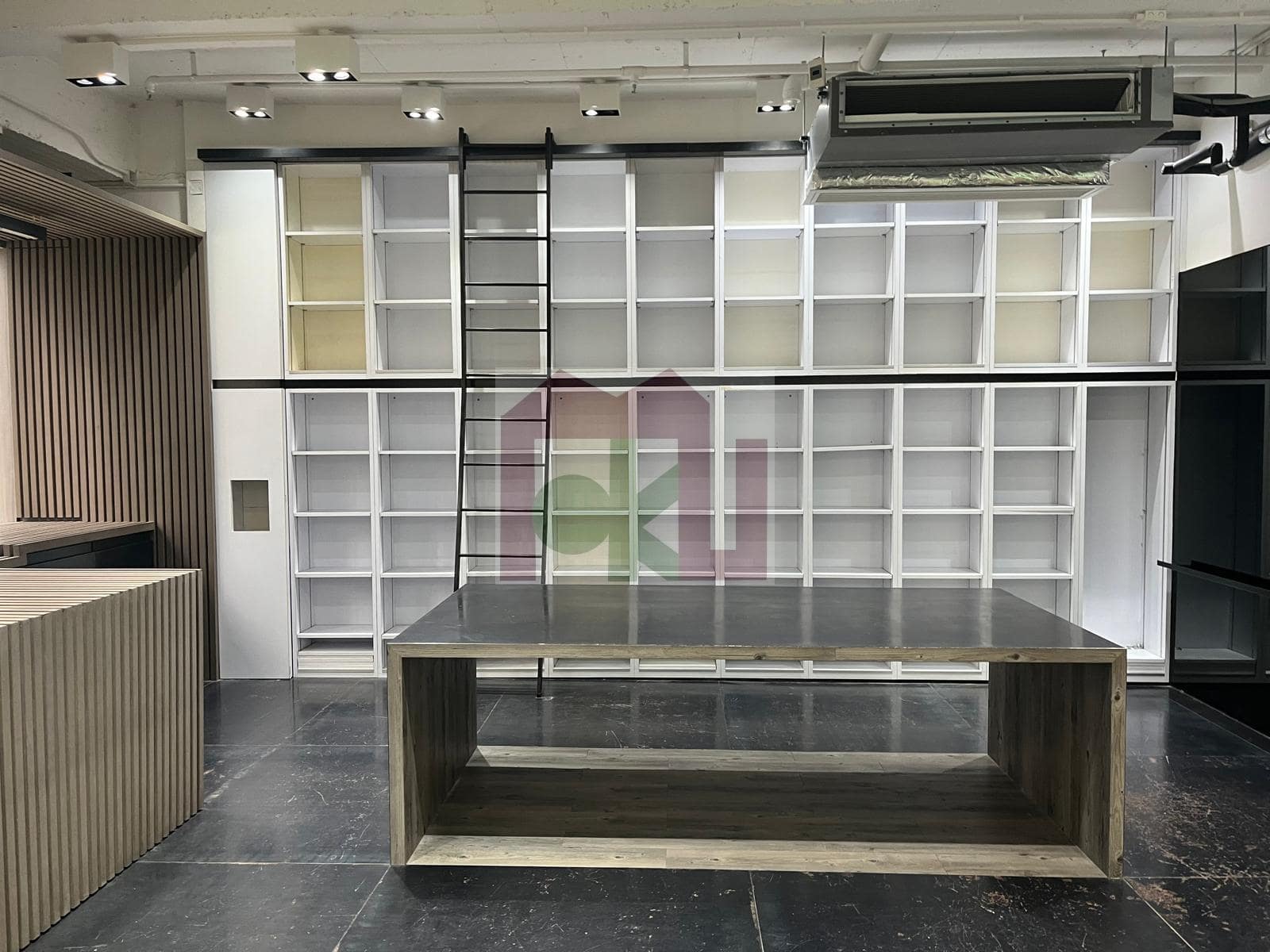 華懋莊士敦廣場的大廈或單位相片